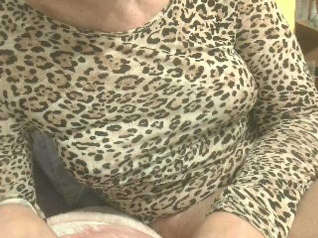 sensugirl live cam on BongaCams
