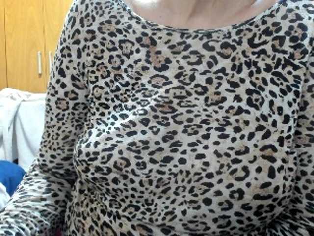 sensugirl live cam on BongaCams