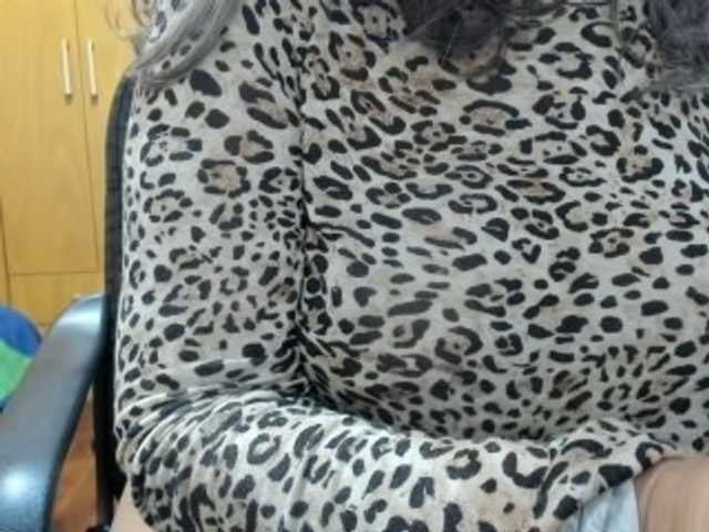 sensugirl live cam on BongaCams