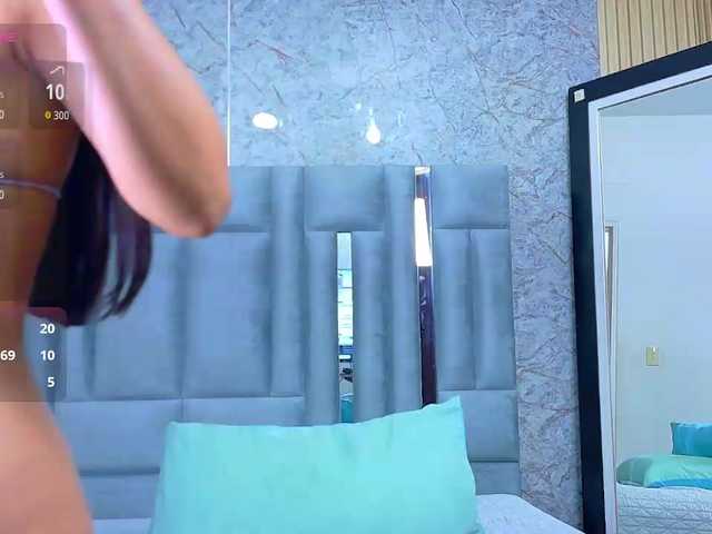 veronicaroose live cam on BongaCams