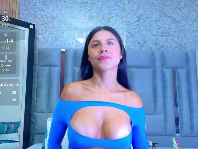 veronicaroose live cam on BongaCams
