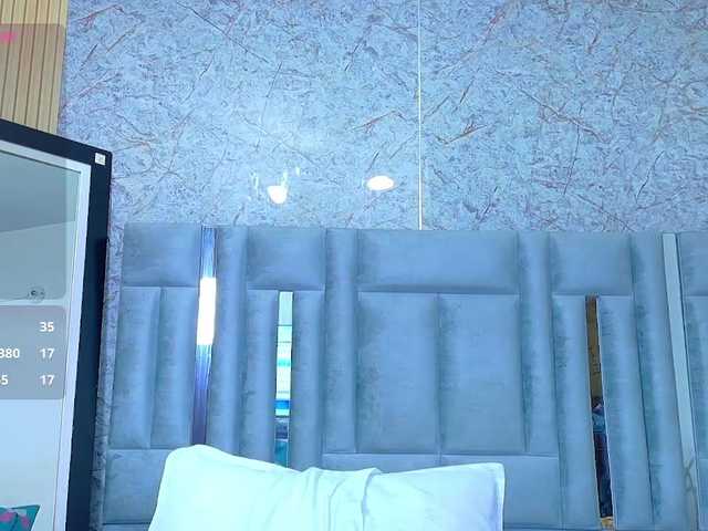 veronicaroose live webcam show