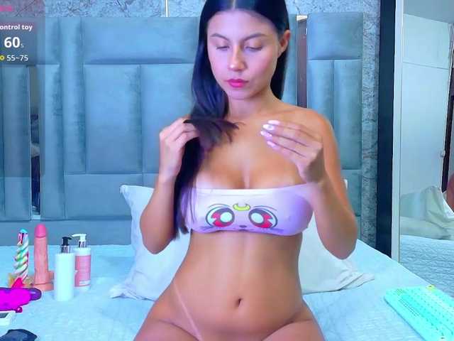 veronicaroose live cam on BongaCams
