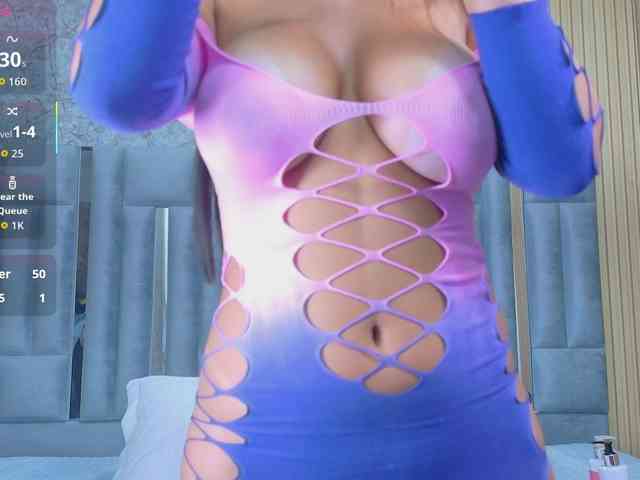 Модель: veronicaroose