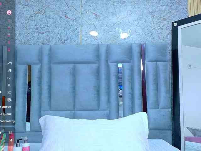 veronicaroose webcam