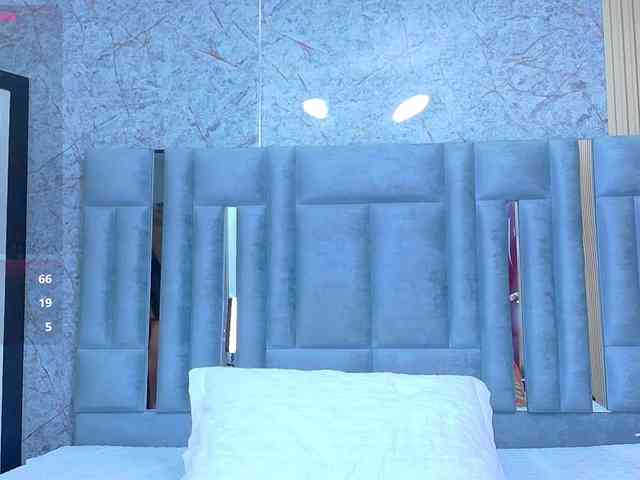 veronicaroose webcam