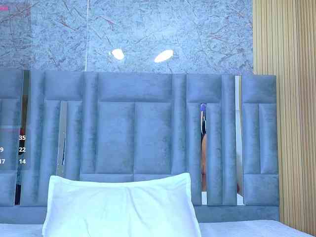 veronicaroose webcam