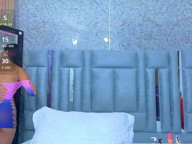 veronicaroose's live room