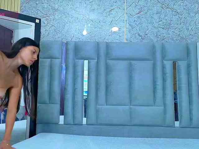 veronicaroose webcam