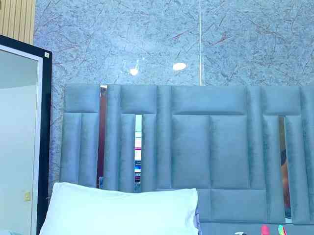 veronicaroose webcam