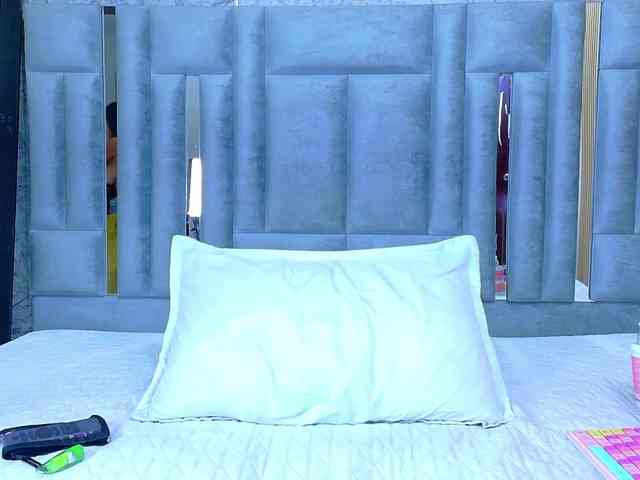 veronicaroose webcam