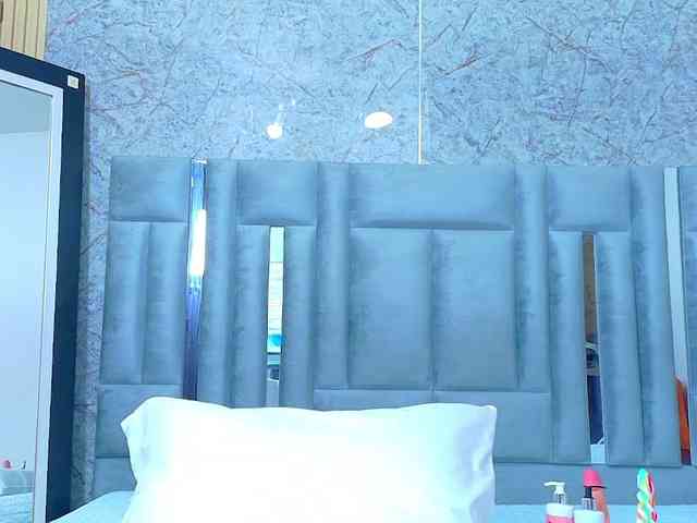 veronicaroose webcam