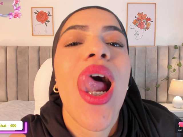 Umarani_ live webcam show