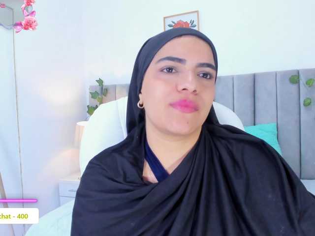 Umarani_ live webcam show