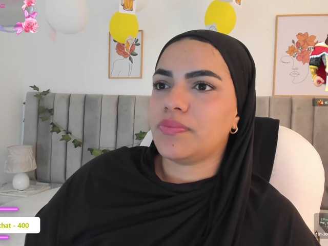 mhia-paris live cam on BongaCams