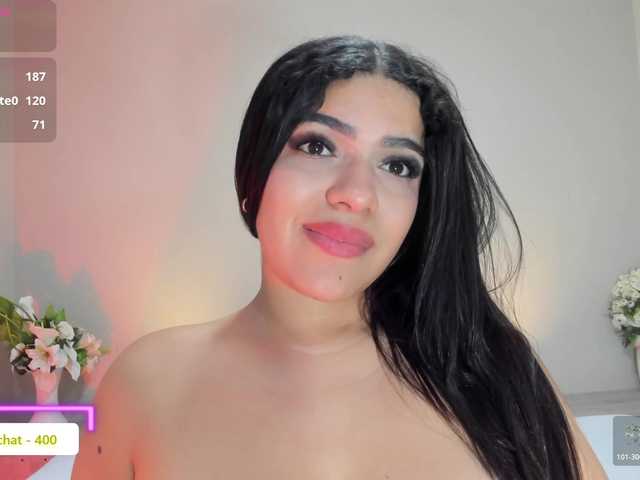 mhia-paris live cam on BongaCams