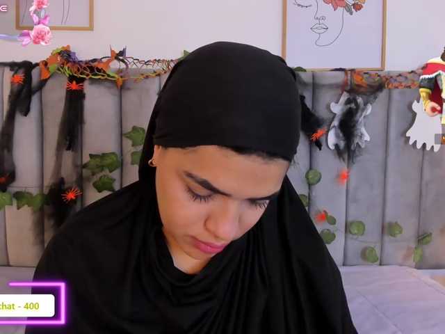 mhia-paris live cam on BongaCams