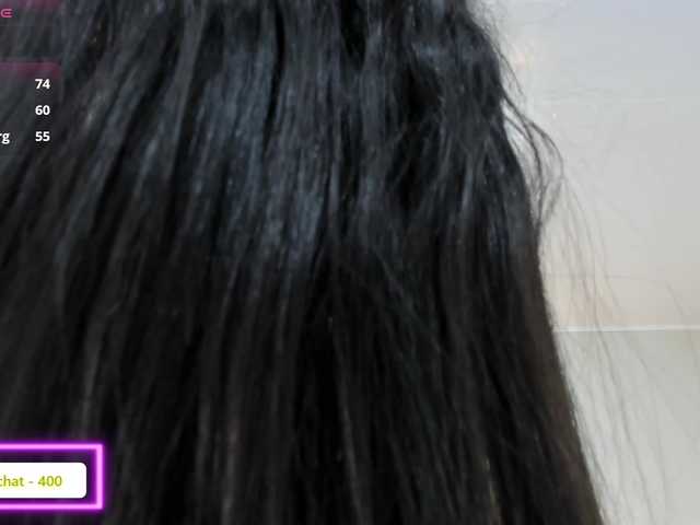 mhia-paris live cam on BongaCams