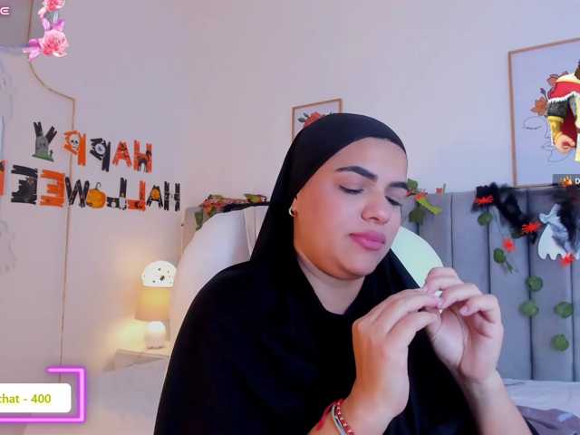 mhia-paris live cam on BongaCams