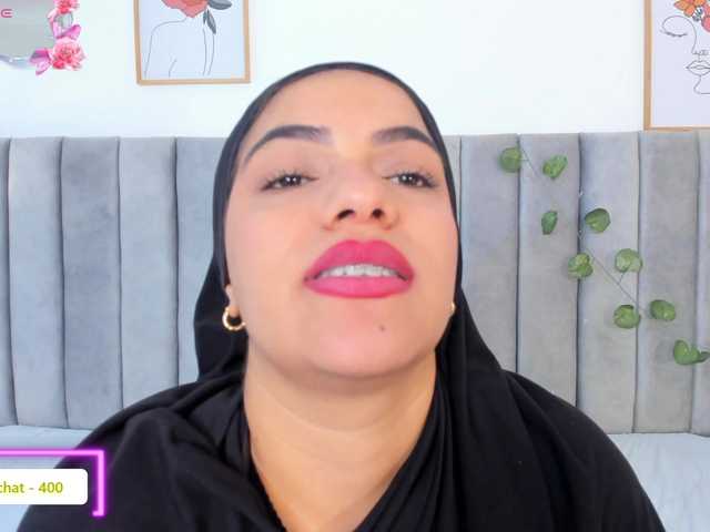 mhia-paris live webcam show