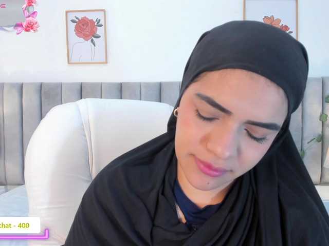 Umarani_ live webcam show