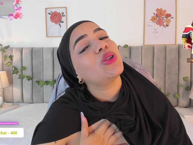 Umarani_ live cam preview
