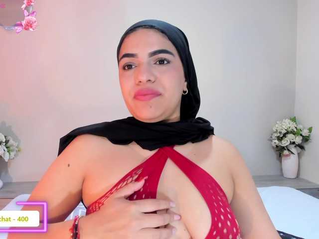 mhia-paris live cam on BongaCams