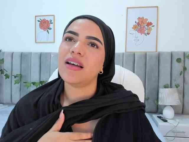 Modella: Umarani_