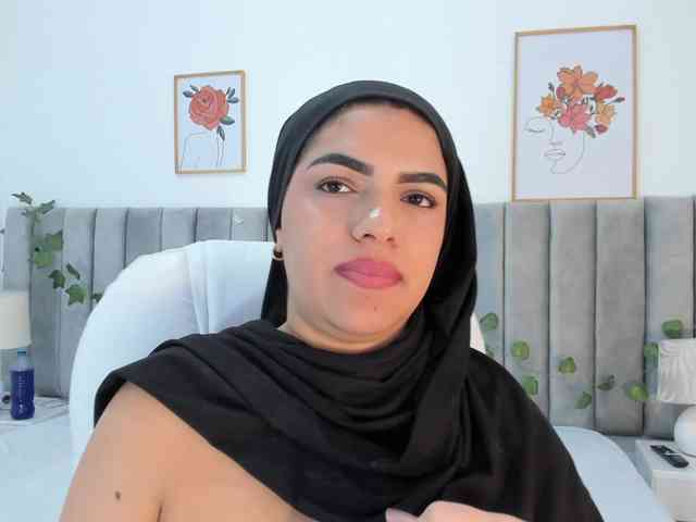 Umarani_ webcam