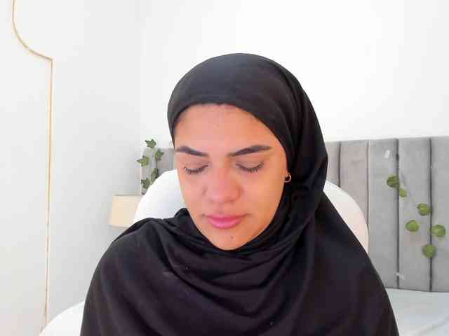 Umarani_ webcam