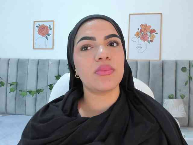 Umarani_ webcam
