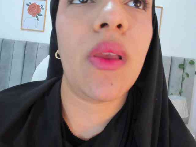 Umarani_ webcam