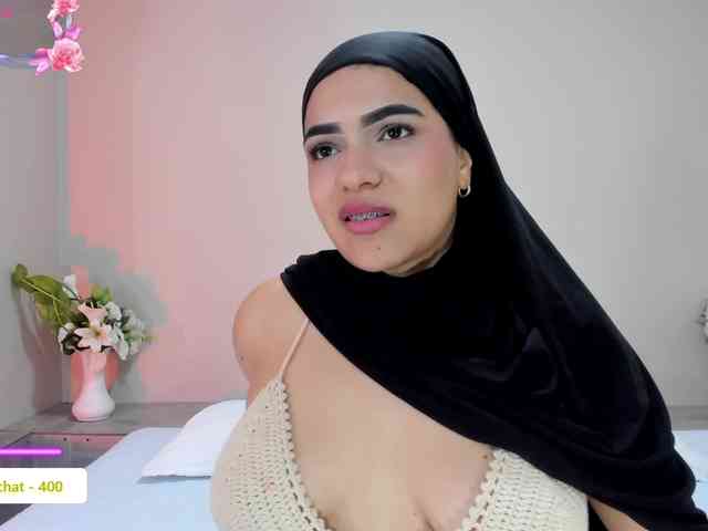 Umarani_ webcam