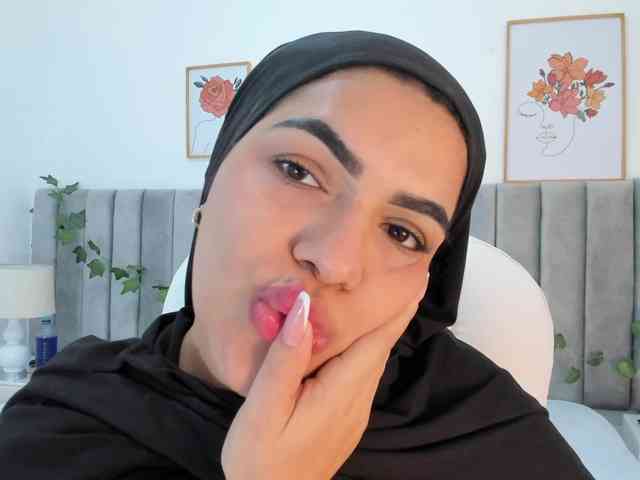 Umarani_ webcam