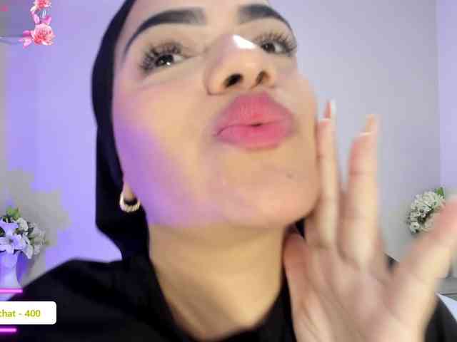 Umarani_ webcam