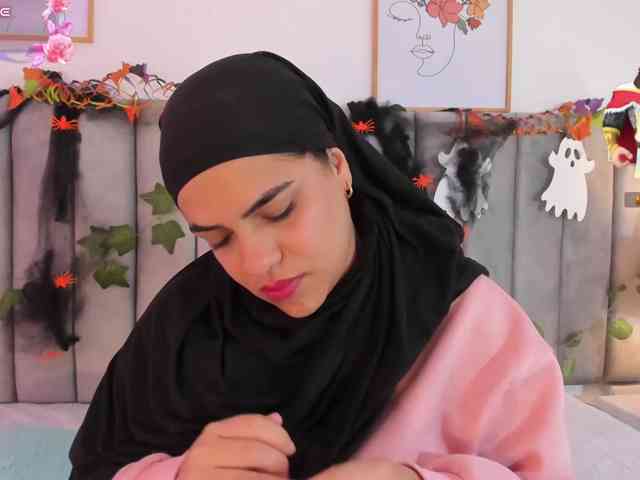 Modella: Umarani_