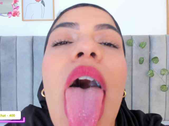 Umarani_ webcam