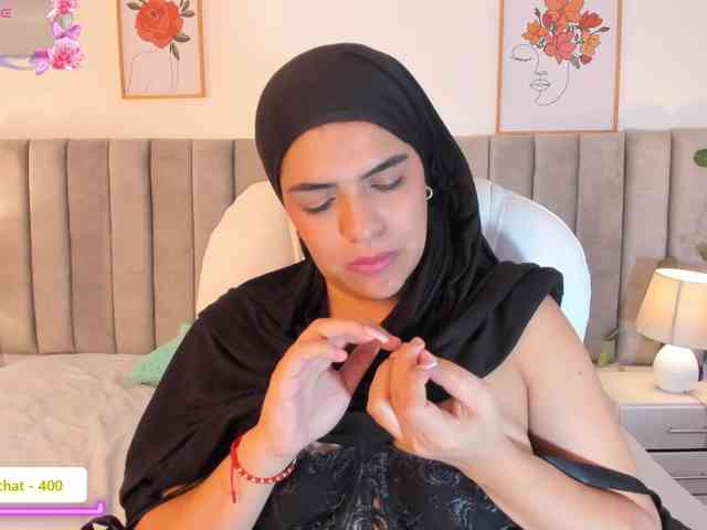 Umarani_ webcam