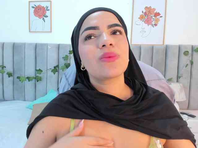Umarani_ webcam