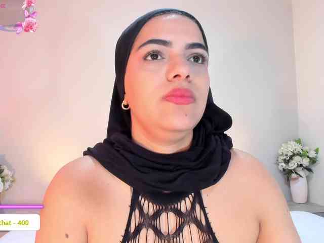 Umarani_ webcam