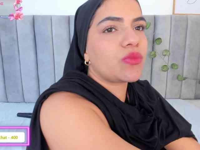 Umarani_ webcam
