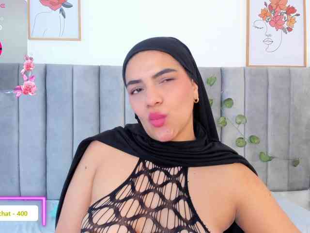 Umarani_ webcam