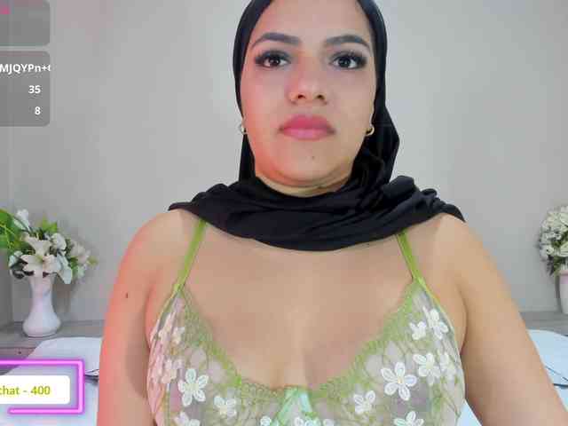 Umarani_ webcam