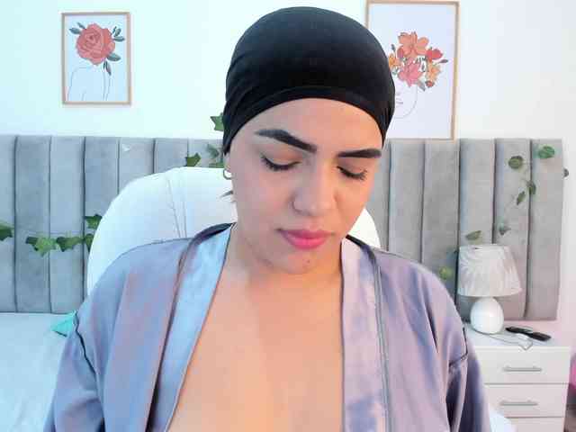 Umarani_ webcam