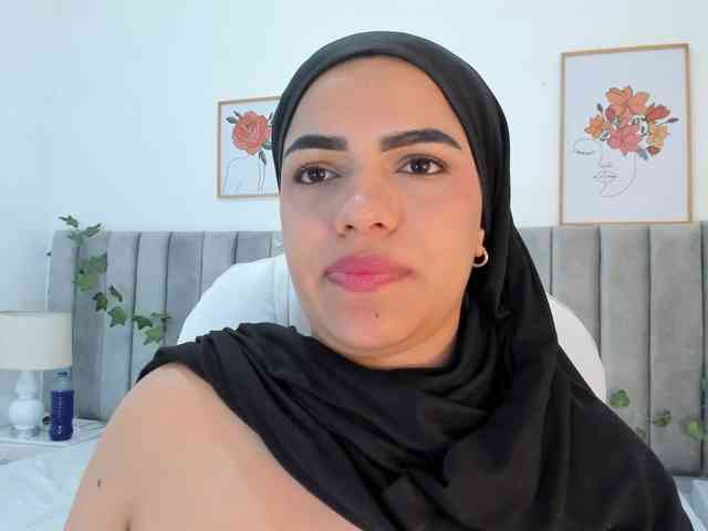 Umarani_ webcam