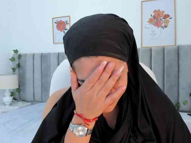Umarani_ webcam