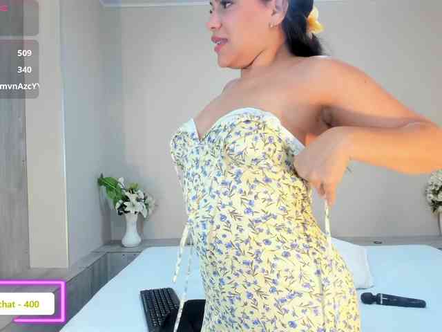 Umarani_ webcam