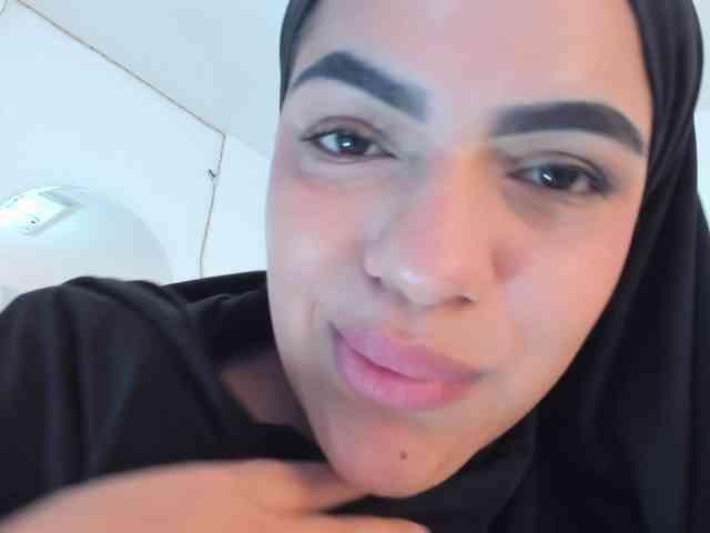 Umarani_ webcam