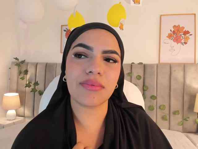 Umarani_ webcam