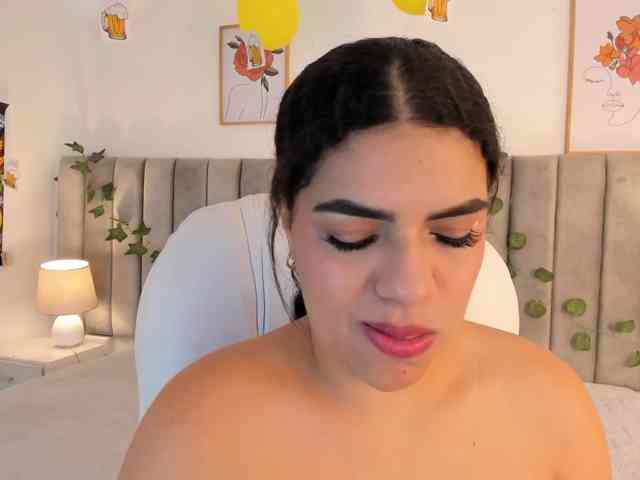Umarani_ webcam